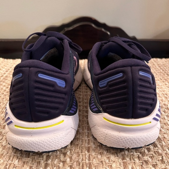 Brooks | Adrenaline GTS 22 Supportive Running Sneaker Shoes Womens 10 EU 42 - Picture 7 of 16